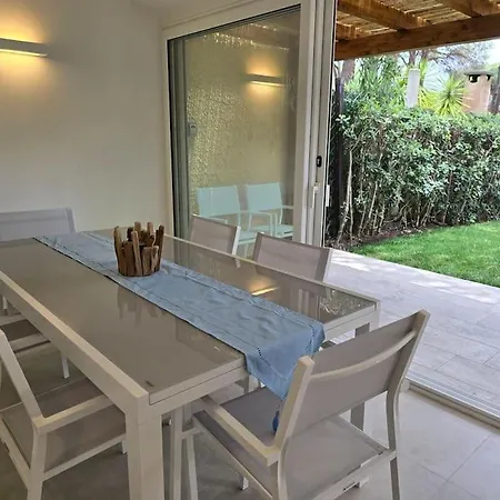 Sardiniaseahouse * פולה